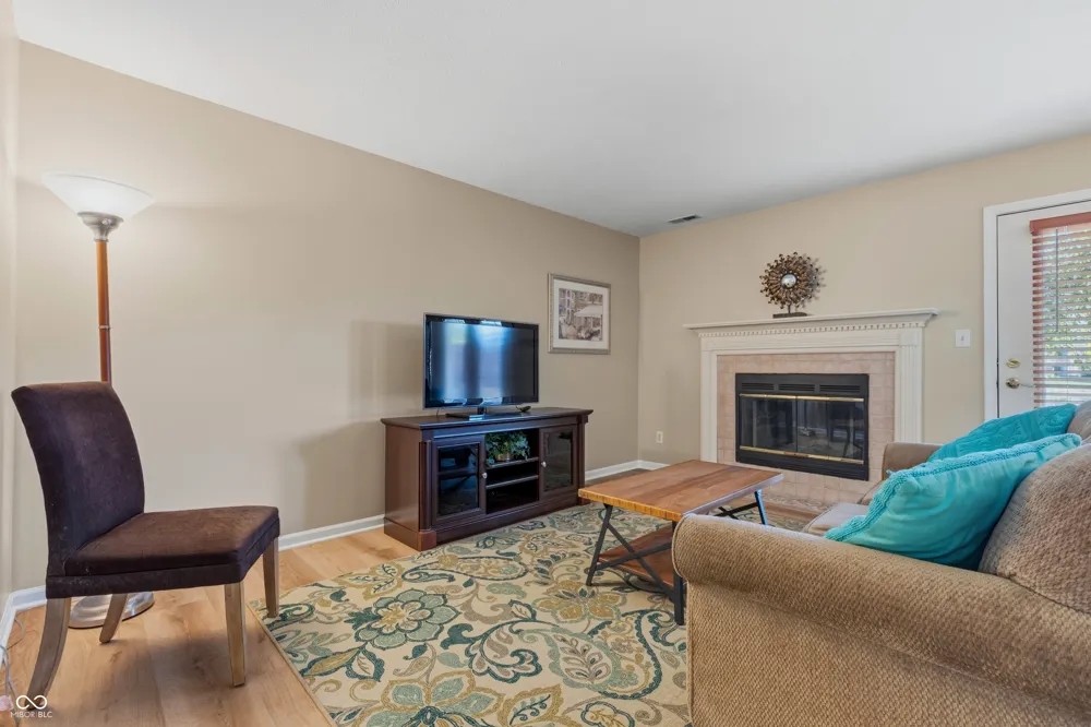7132 Sea Pine Drive Indianapolis, IN 46250