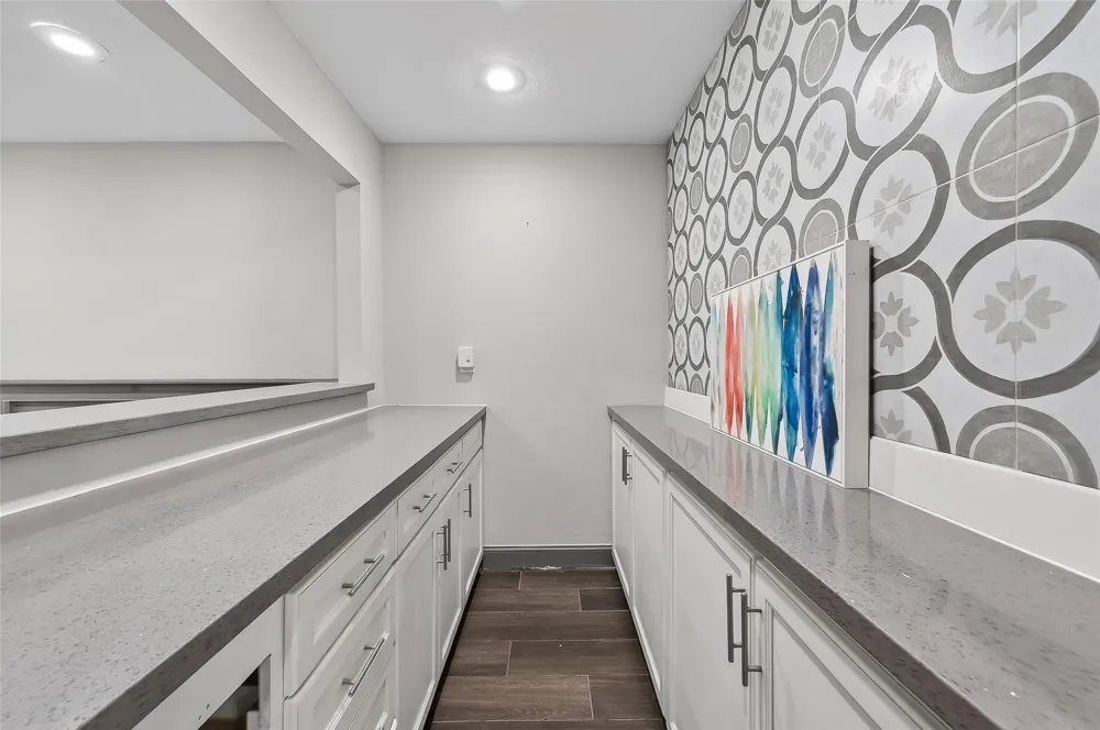 11280 Braes Forest Drive #406 Houston, TX 77071