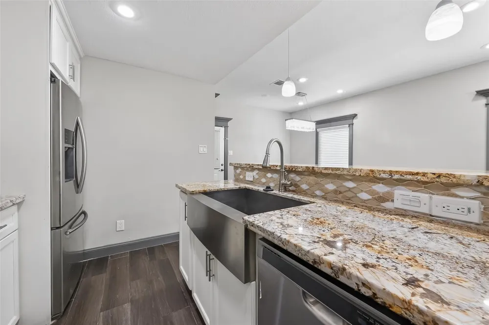 11280 Braes Forest Drive #406 Houston, TX 77071