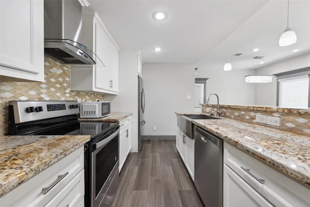 11280 Braes Forest Drive #406 Houston, TX 77071