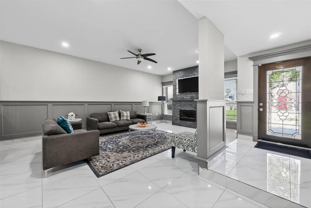11280 Braes Forest Drive #406 Houston, TX 77071