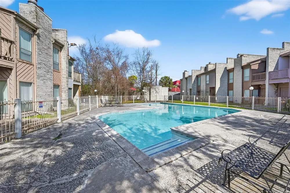 11280 Braes Forest Drive #406 Houston, TX 77071