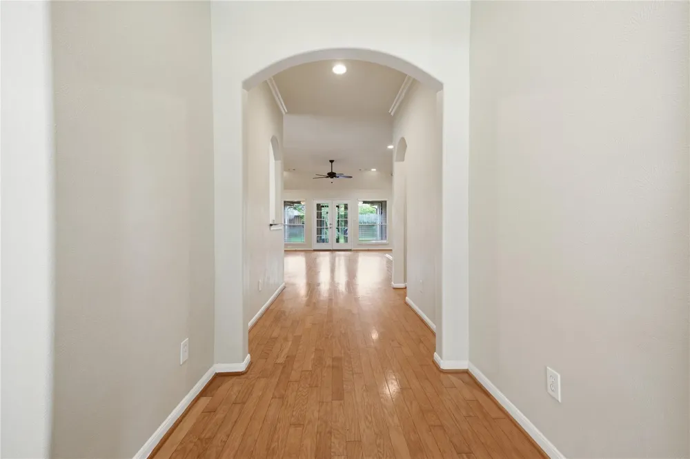 12811 Flat Creek Drive Pearland, TX 77584