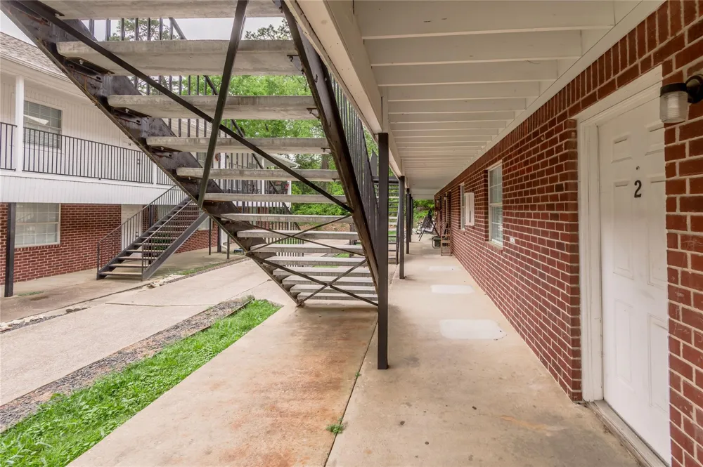 600 Palm Street #2 Huntsville, TX 77340