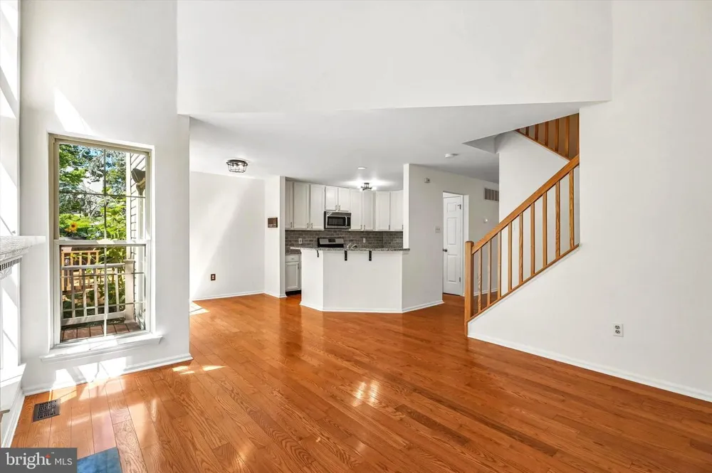 350 GLENNBROOK WAY Chalfont, PA 18914