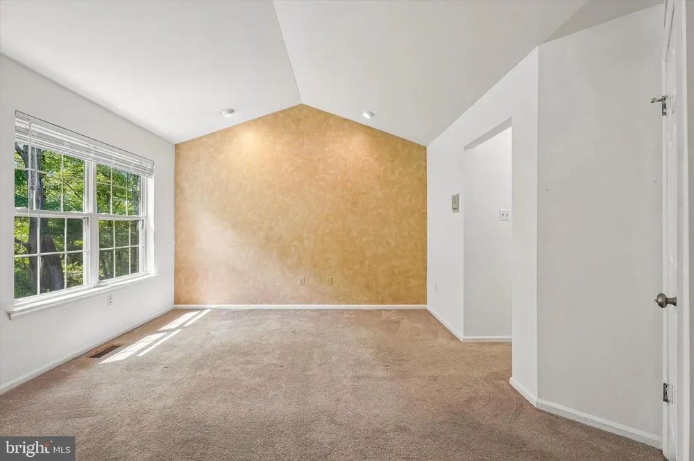 350 GLENNBROOK WAY Chalfont, PA 18914