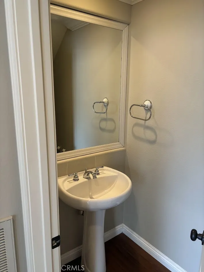 11 Benicia Irvine, CA 92602