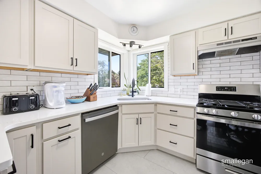 1517 32nd Street SW Wyoming, MI 49509