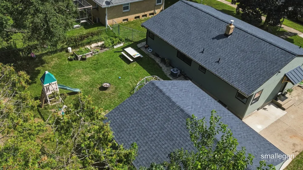1517 32nd Street SW Wyoming, MI 49509
