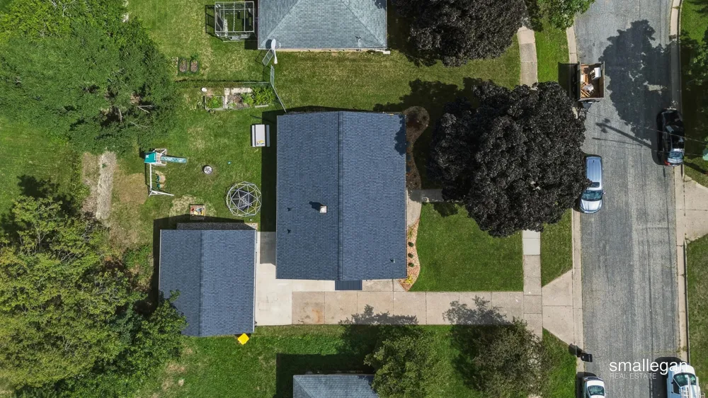 1517 32nd Street SW Wyoming, MI 49509