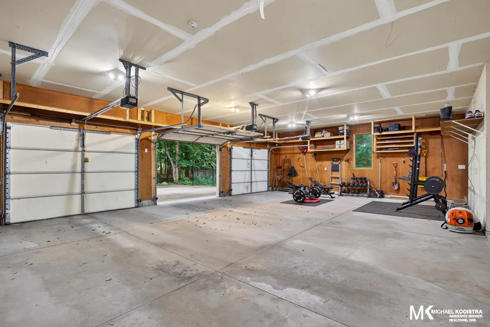 26 Flat River Drive SE Lowell, MI 49331