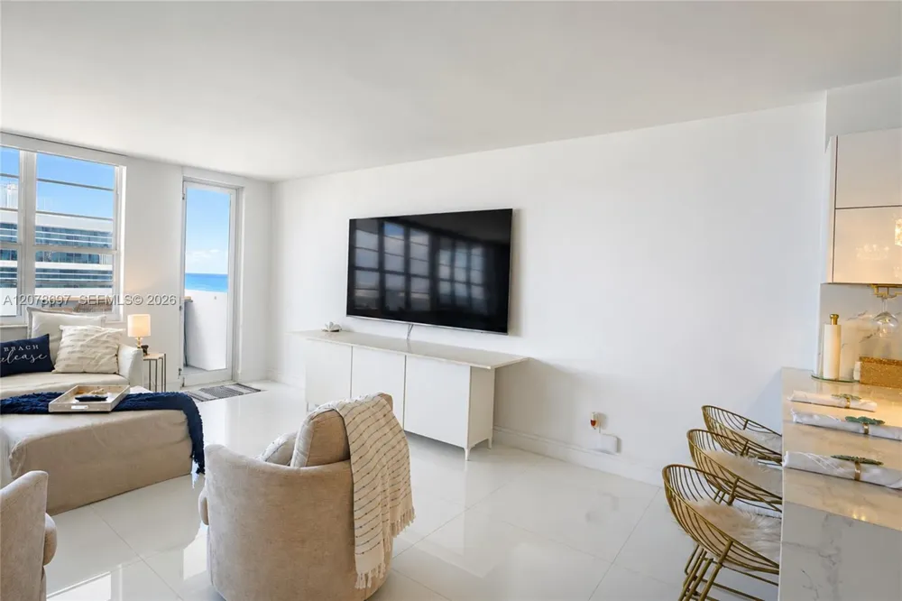 100 Lincoln Rd #1223 Miami Beach, FL 33139