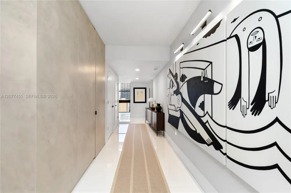 1010 Brickell Ave #1701 Miami, FL 33131