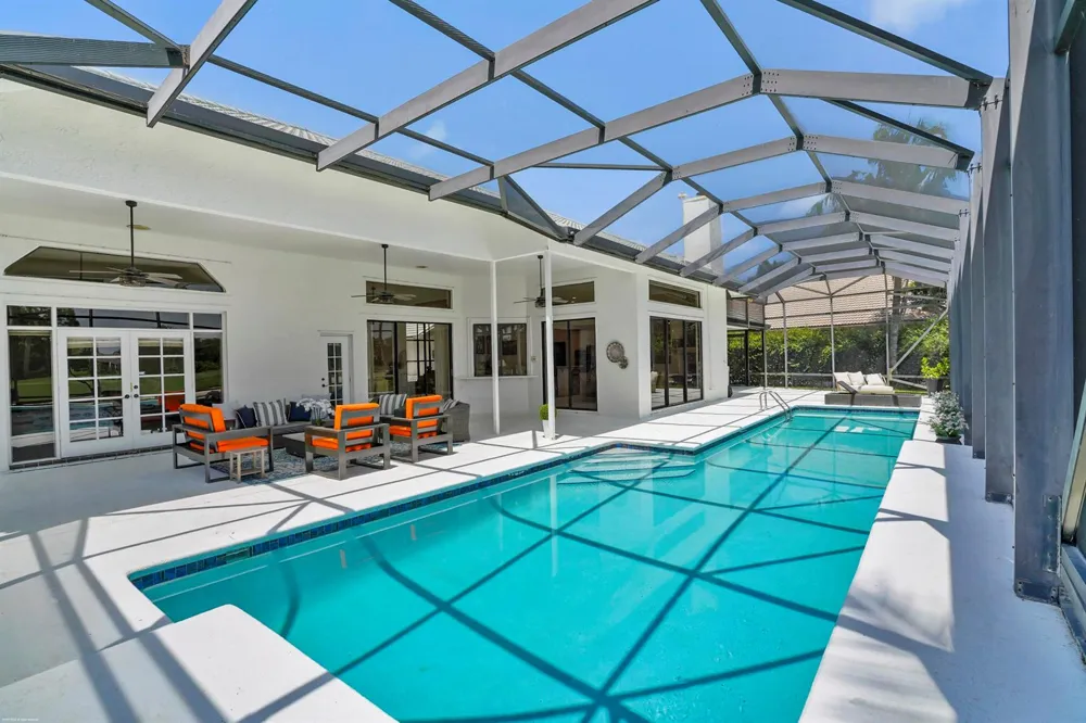 1902 S CLUB DRIVE Wellington, FL 33414