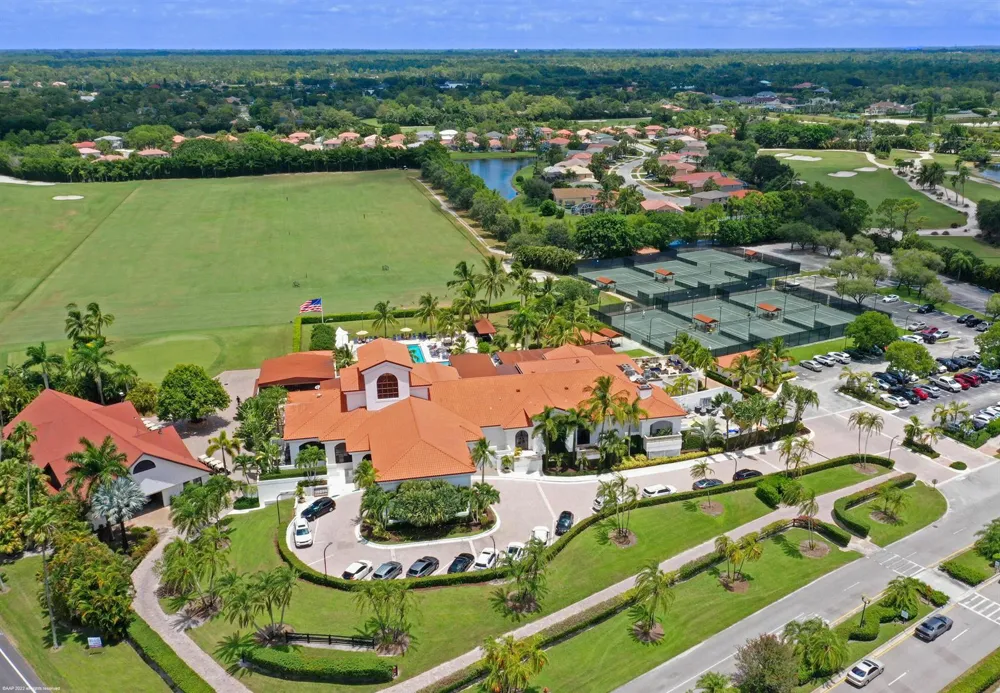 1902 S CLUB DRIVE Wellington, FL 33414