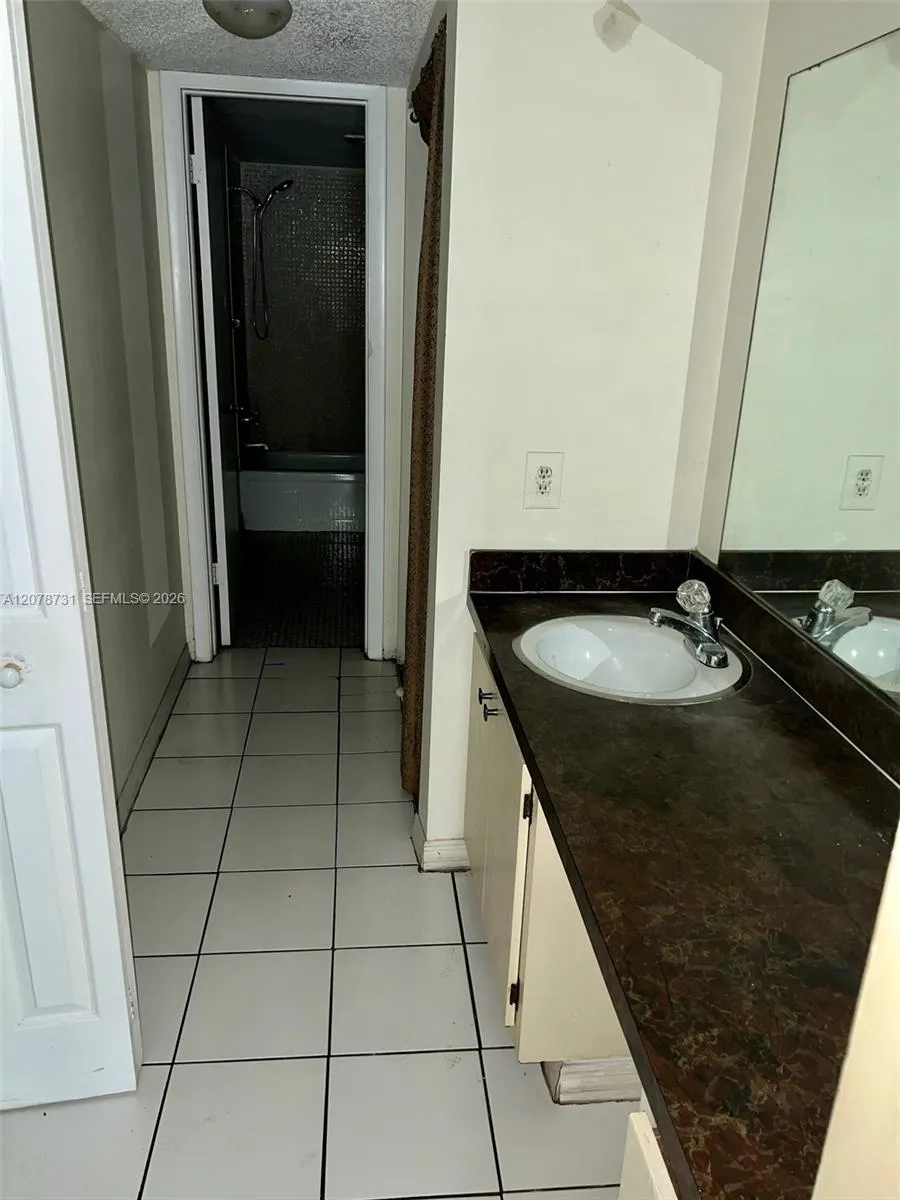 2017 NW 46th Ave #A408 Lauderhill, FL 33313