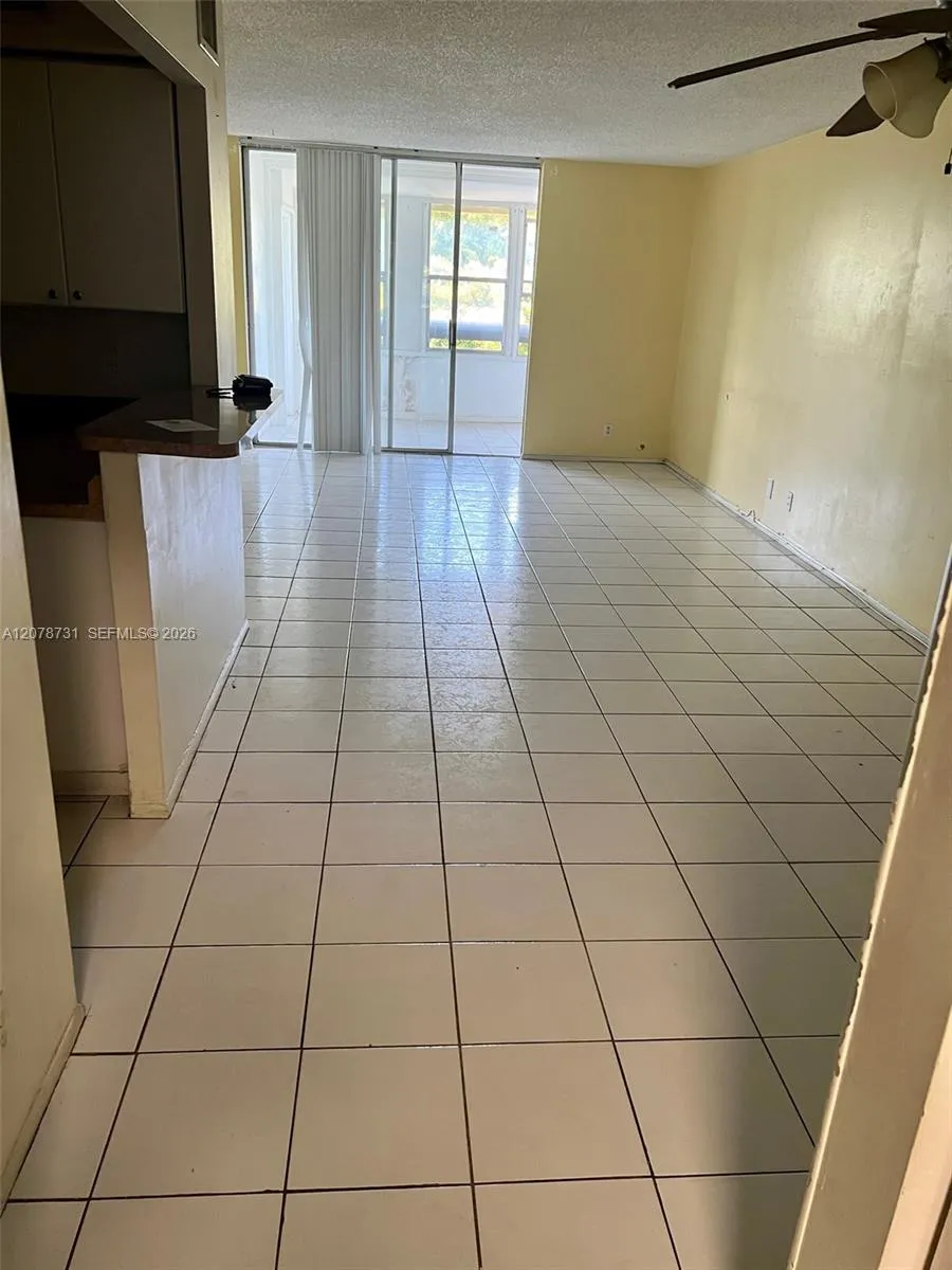 2017 NW 46th Ave #A408 Lauderhill, FL 33313