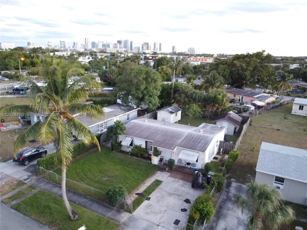 1038 NW 11th Ct Fort Lauderdale, FL 33311