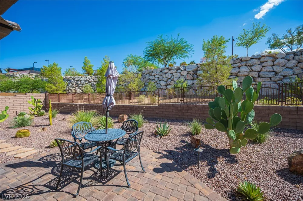 11113 Black Fire Opal Drive Las Vegas, NV 89138