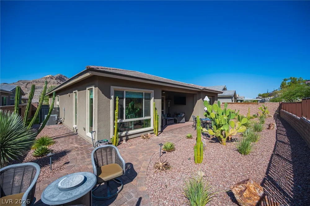 11113 Black Fire Opal Drive Las Vegas, NV 89138