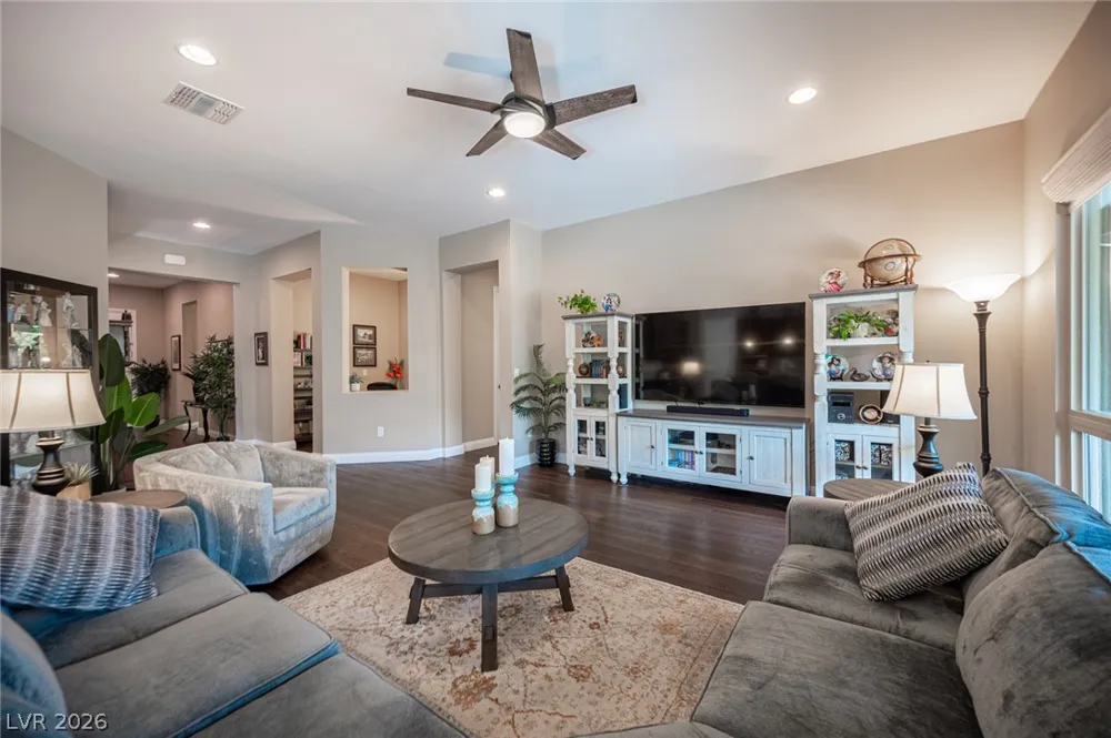 11113 Black Fire Opal Drive Las Vegas, NV 89138