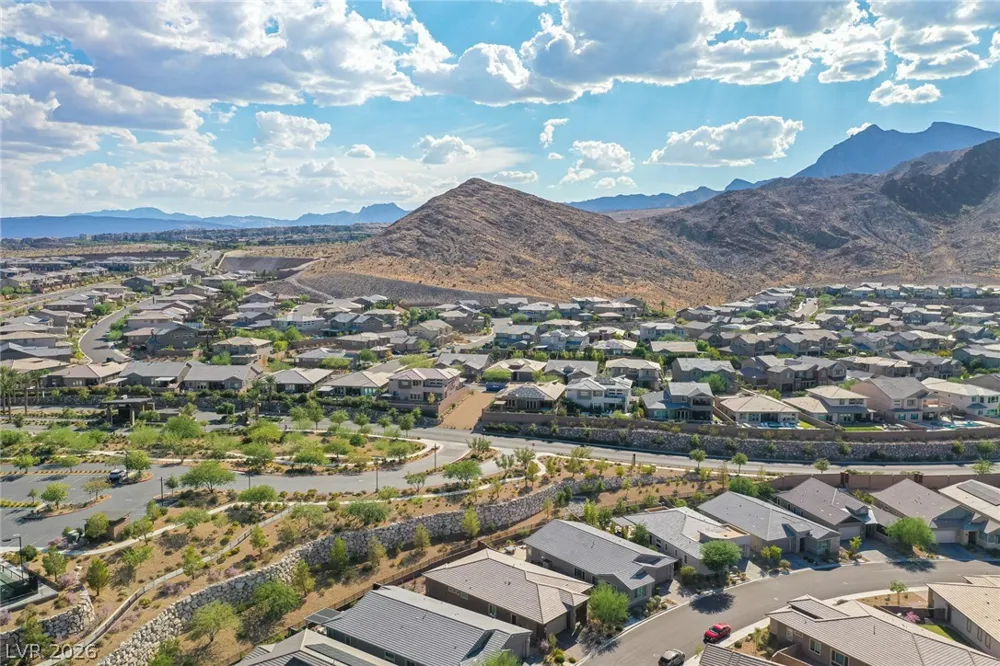 11113 Black Fire Opal Drive Las Vegas, NV 89138