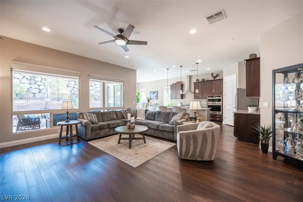 11113 Black Fire Opal Drive Las Vegas, NV 89138