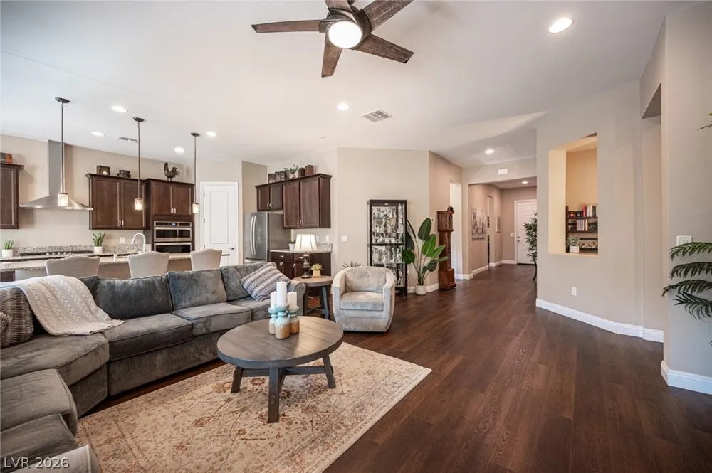 11113 Black Fire Opal Drive Las Vegas, NV 89138