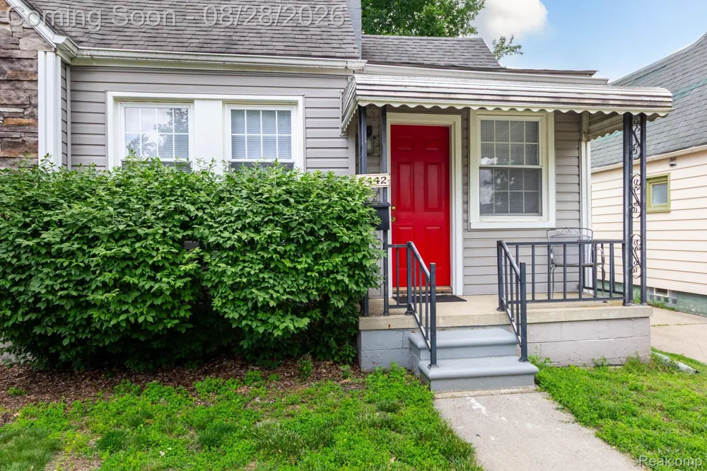 2442 Homeplace Street Dearborn City, MI 48124