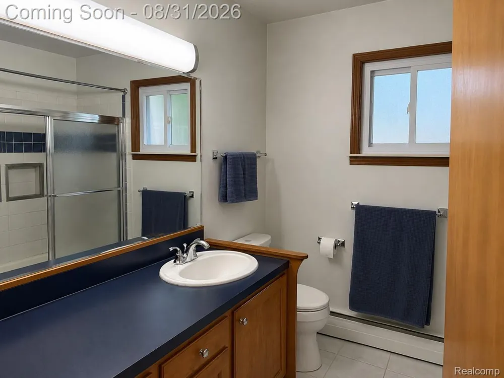 1929 Oxford Street Saginaw City, MI 48602
