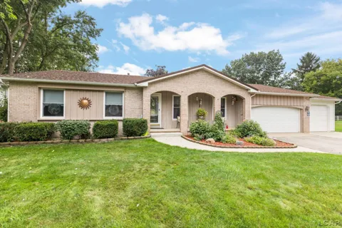 4328 Radcliffe Court