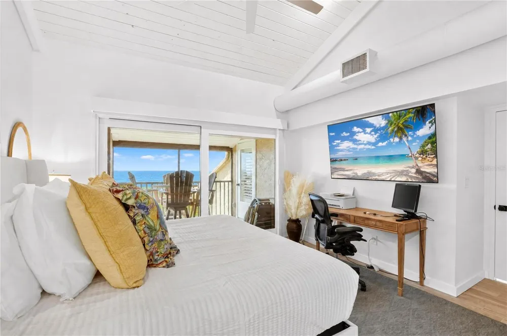 Address Not Shown Longboat Key, FL 34228