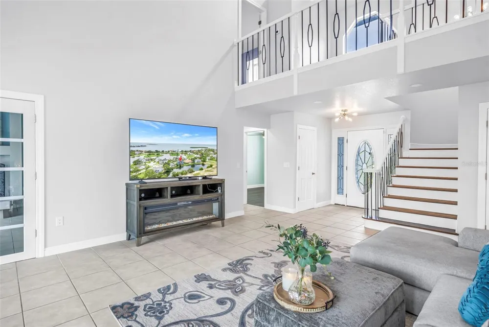 2111 HARBOUR WATCH DRIVE Tarpon Springs, FL 34689