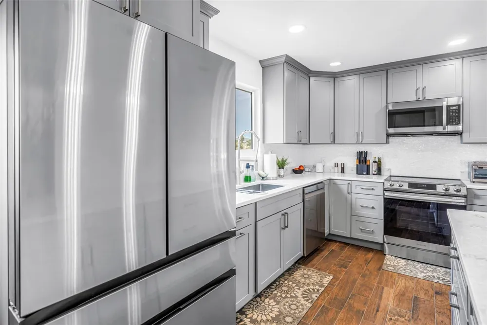 2111 HARBOUR WATCH DRIVE Tarpon Springs, FL 34689