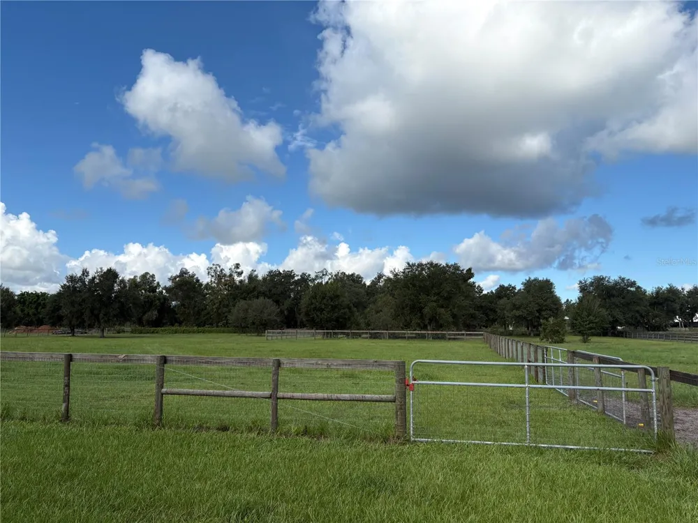 6580 PRAIRIE JUNCTION TRAIL Sarasota, FL 34241