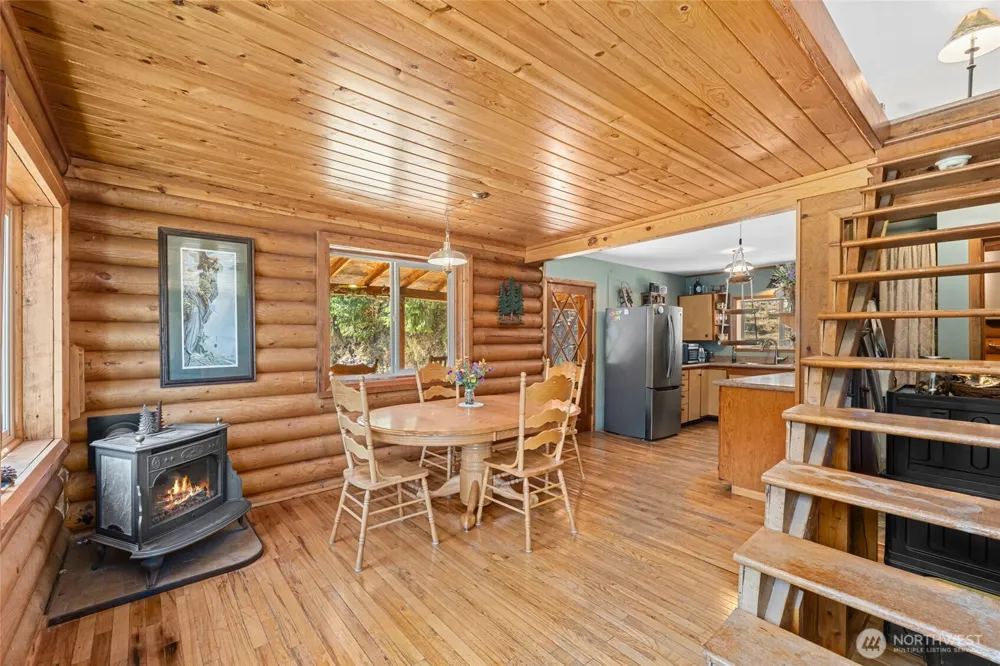 49 Lilly Creek Road Republic, WA 99166