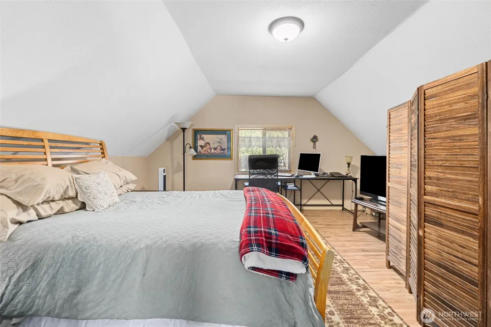 49 Lilly Creek Road Republic, WA 99166