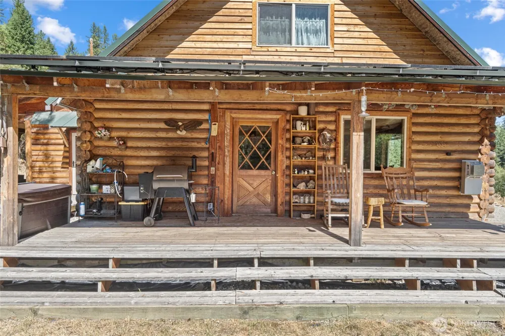 49 Lilly Creek Road Republic, WA 99166