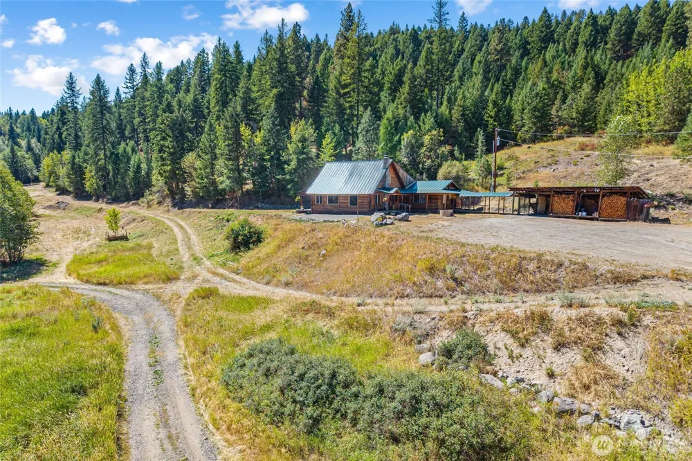 49 Lilly Creek Road Republic, WA 99166