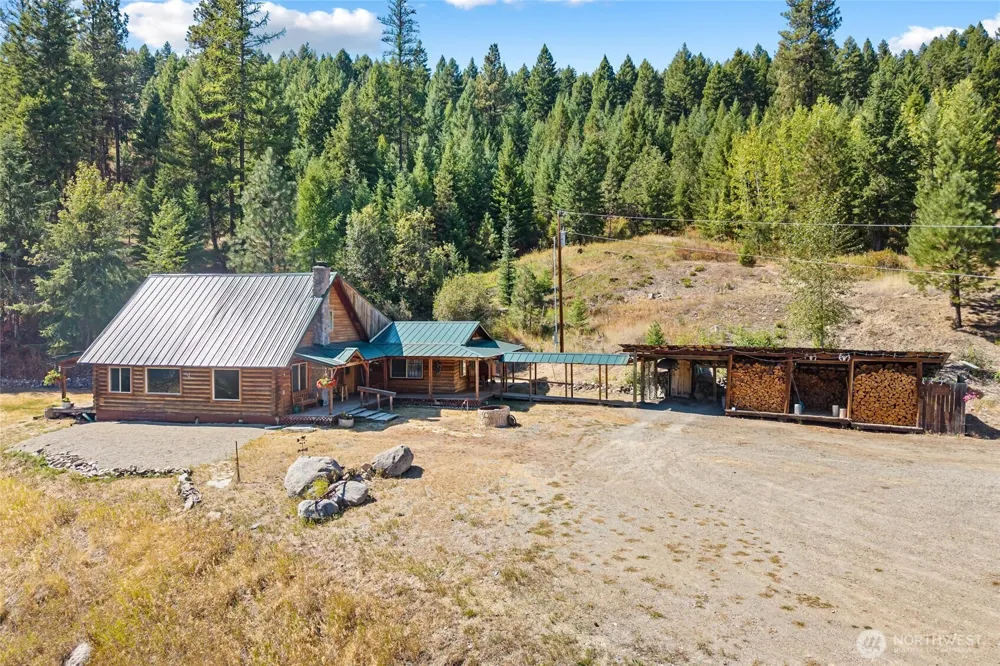 49 Lilly Creek Road Republic, WA 99166