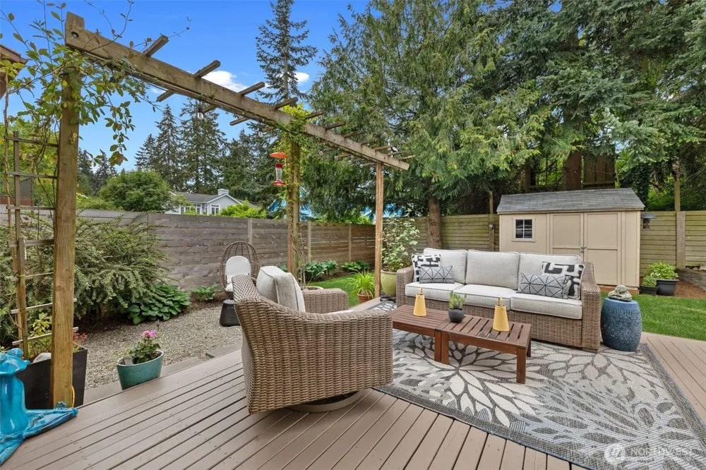 20111 Dayton Avenue Shoreline, WA 98133
