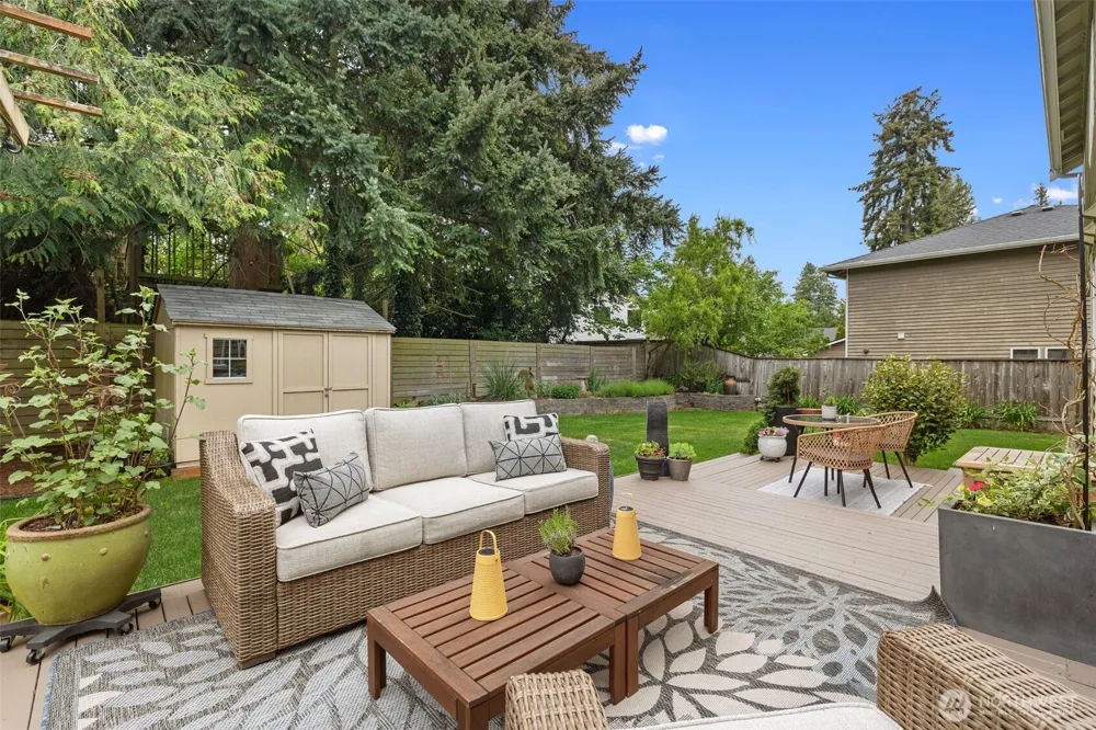 20111 Dayton Avenue Shoreline, WA 98133