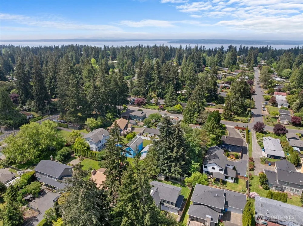20111 Dayton Avenue Shoreline, WA 98133