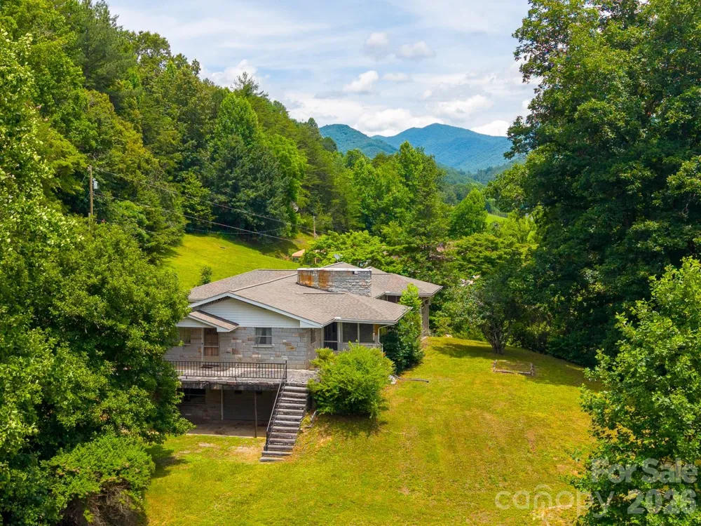222 Mitchell Mountain Road Bryson City, NC 28713