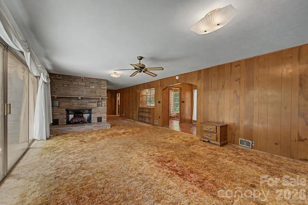222 Mitchell Mountain Road Bryson City, NC 28713
