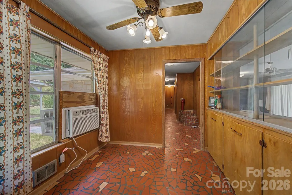 222 Mitchell Mountain Road Bryson City, NC 28713