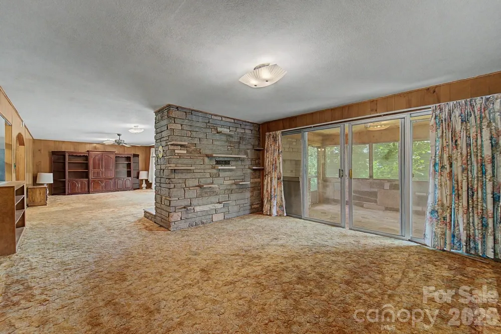 222 Mitchell Mountain Road Bryson City, NC 28713