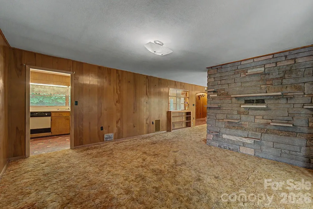 222 Mitchell Mountain Road Bryson City, NC 28713