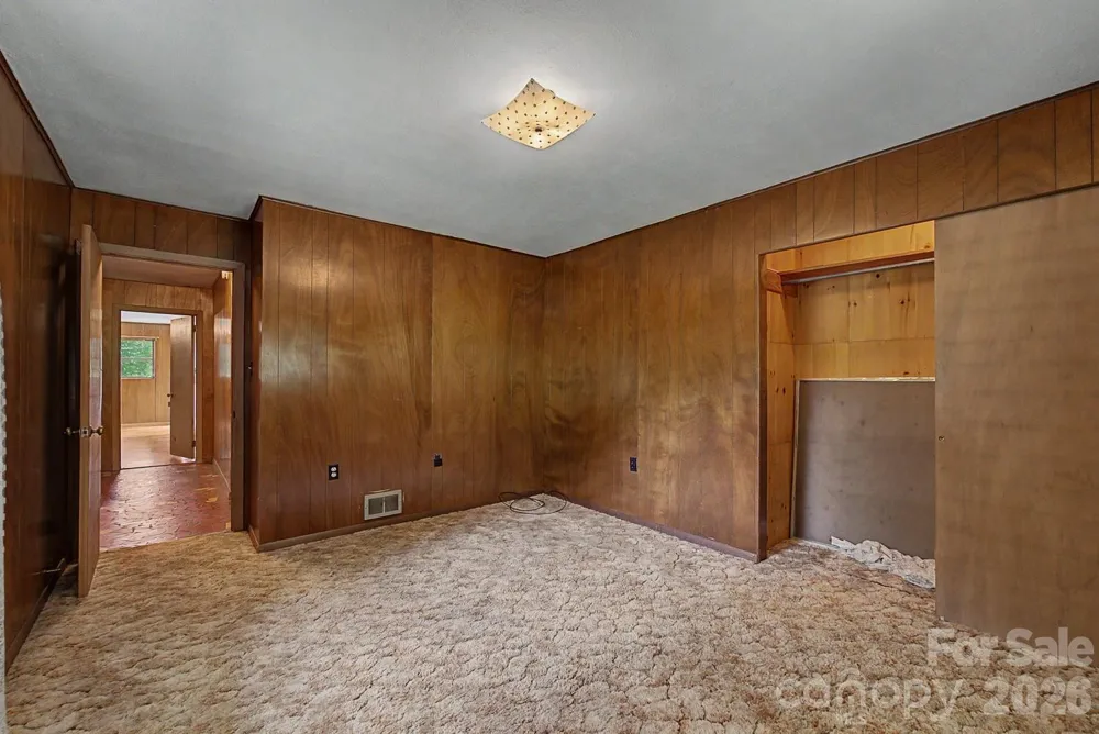 222 Mitchell Mountain Road Bryson City, NC 28713