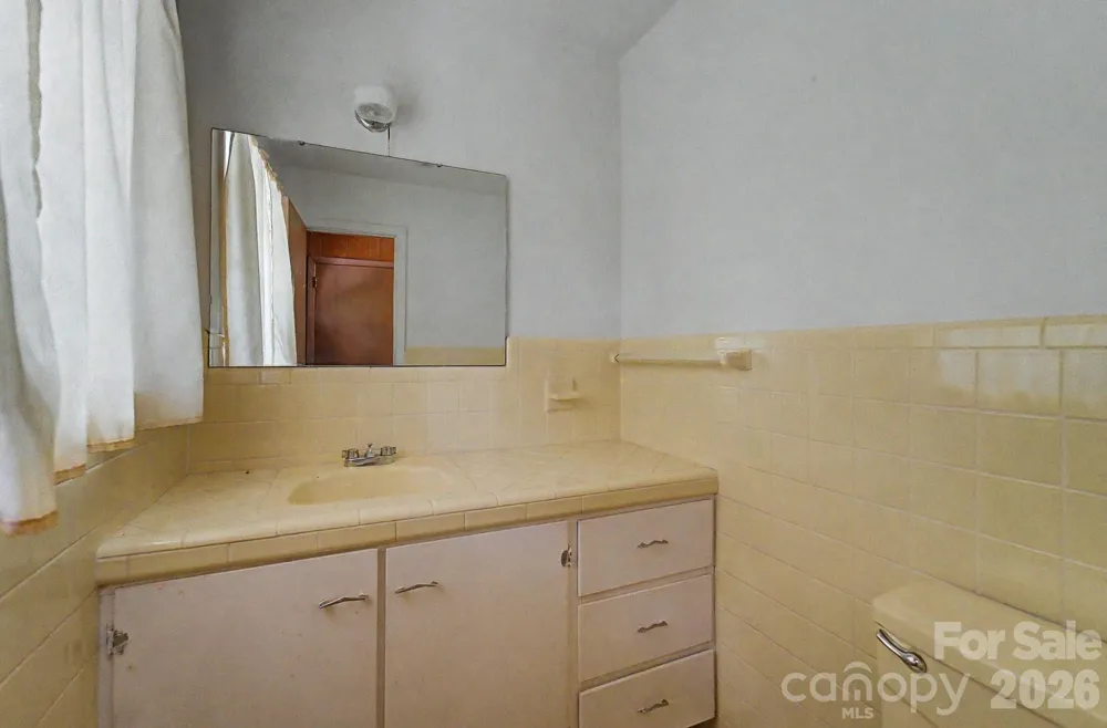 222 Mitchell Mountain Road Bryson City, NC 28713